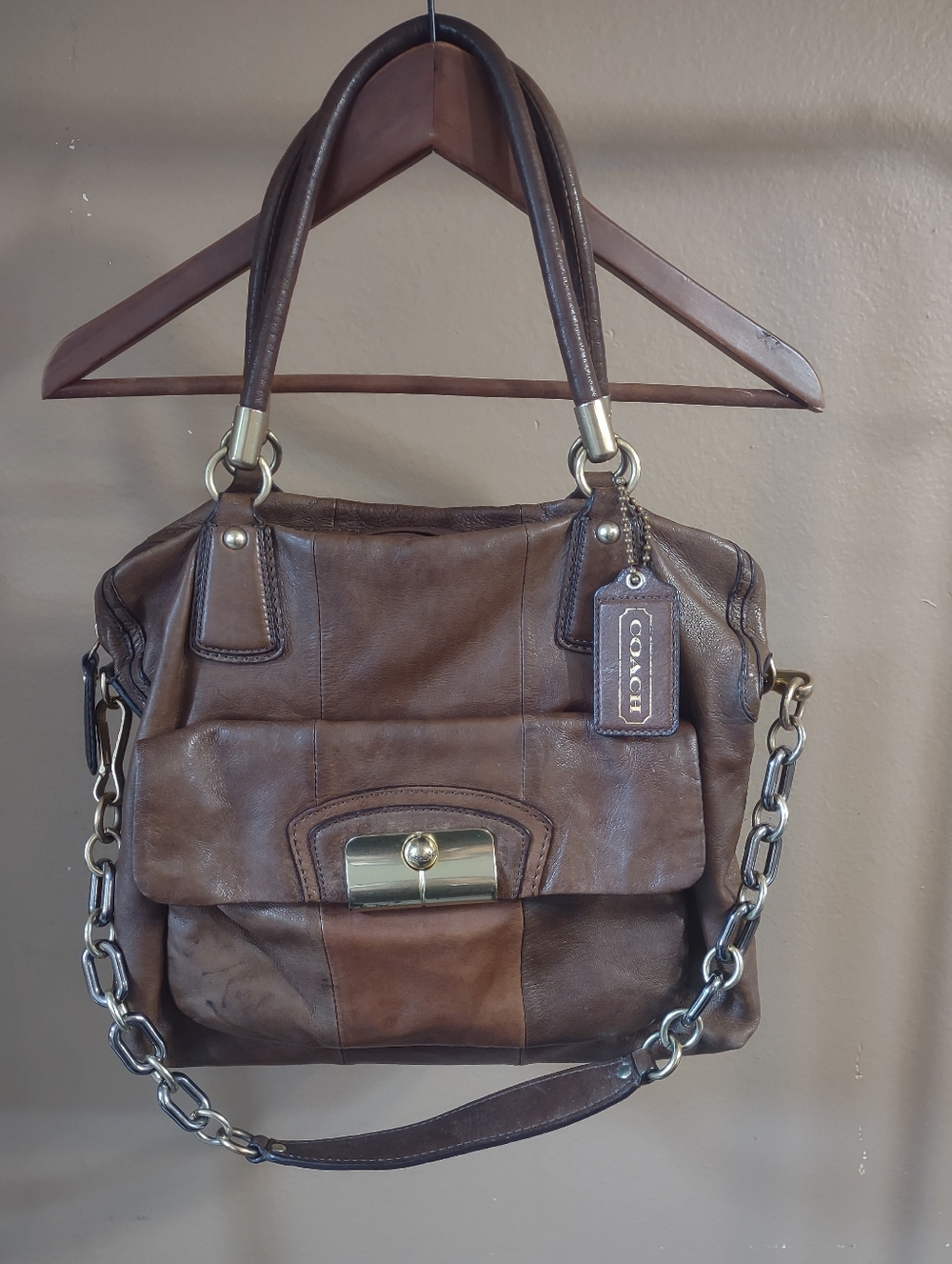 Coach Vintage Brown Leather Shoulder Bag with Chain Strap